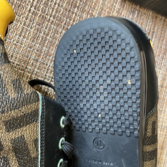 Men Shoes - Picture 11 of 14